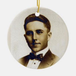 Ornamento De Cerâmica Dia do casamento de Russell L. Swigert 1917