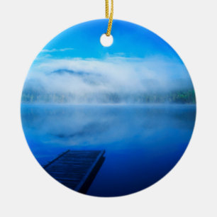 Ornamento De Cerâmica Doca em lago calmo e enevoado, Califórnia