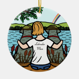 Ornamento De Cerâmica Dois anjos de Labrador do chocolate e mamã 2