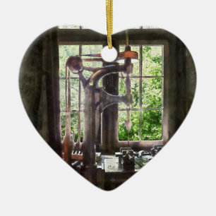 Ornamento De Cerâmica Drill Press by Window