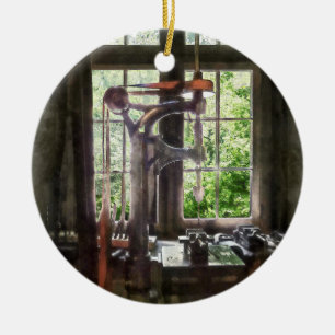 Ornamento De Cerâmica Drill Press by Window