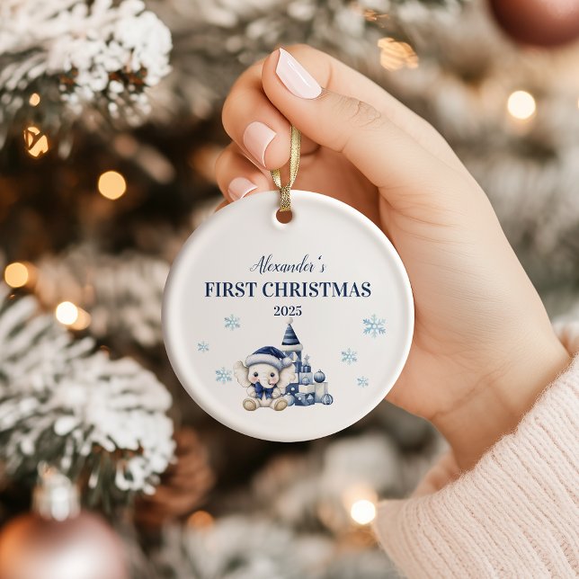Ornamento De Cerâmica Elefante Azul Personalizado Primeiro Natal (Criador carregado)