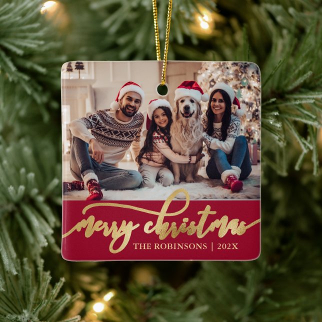 Ornamento De Cerâmica Elegant Gold Merry Christmas Script Photo Red  (Árvore)