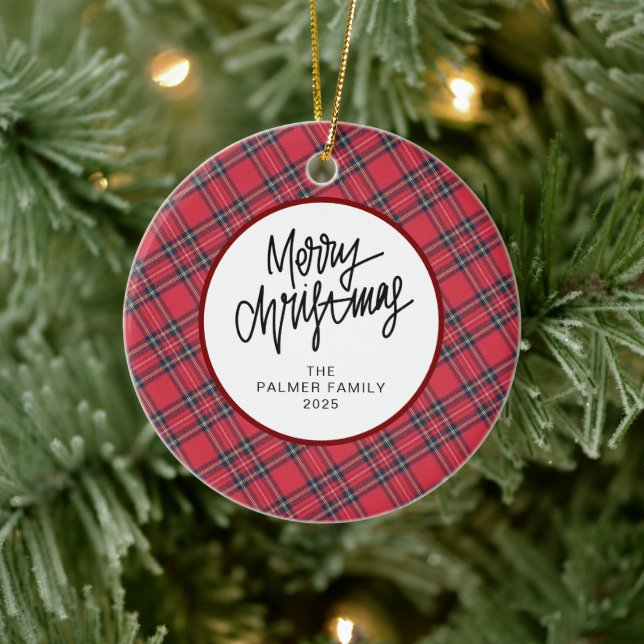 Ornamento De Cerâmica Elegant Modern Red Plaid Christmas Family Photo (Árvore)