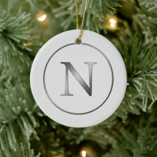 Ornamento De Cerâmica Elegante Monograma 'N' Noel Borda de Linha Prata