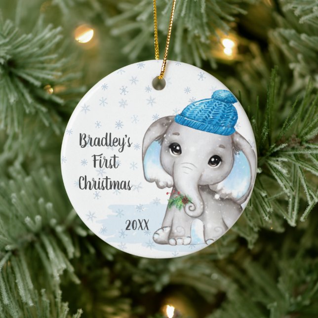 Ornamento De Cerâmica Elephant Baby First Christmas Boy Name (Árvore)