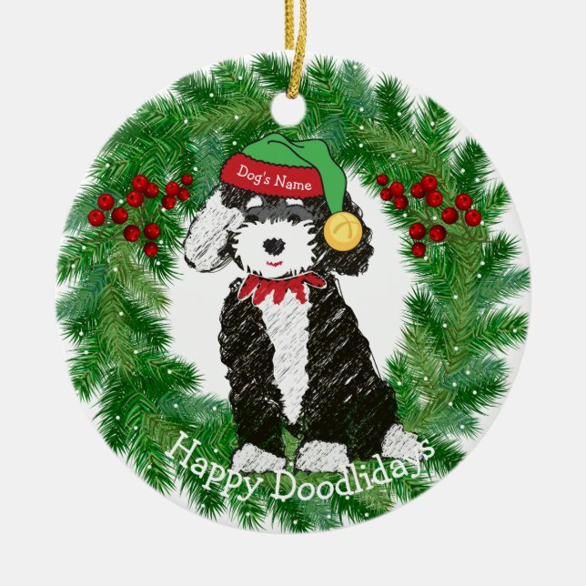 Ornamento De Cerâmica Elf de Natal personalizado do Bernedoodle (Frente)