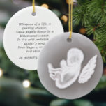 Ornamento De Cerâmica Em Lembrança de Carruagens Poem Snow Angel<br><div class="desc">Um belo presente para se lembrar de um anjo. Com um gráfico de anjo de neve ilustrado à mão e um poema de coração na parte de trás,  estes ornamentos fazem presentes pensativos.</div>