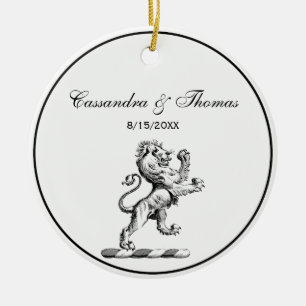 Ornamento De Cerâmica Emblema de Elmo com Leão Heráldico em Pé