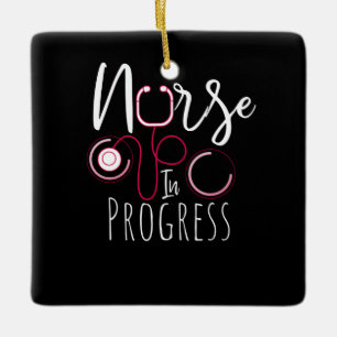 Ornamento De Cerâmica Enfermeira em curso
