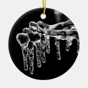 Ornamento De Cerâmica entre no inverno gelado