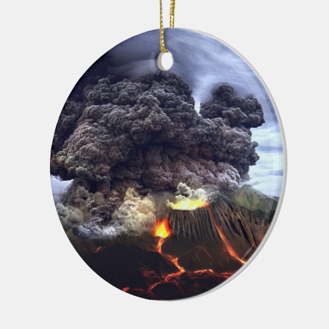 Ornamento De Cerâmica Erupting Volcano on Mountain (Esquerda)