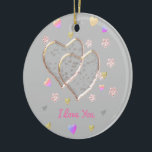 Ornamento De Cerâmica Eu te amo...mais do que qualquer palavra pode dize<br><div class="desc">eu te amo,  casamento vintage,  lua de mel,  recem casados,  dois corações transparentes,  casamento romântico,  dia de os namorados,  corações amorosos,  dois corações personalizados,  eu te amo,  cerimônia de casamento,  você pode mudar o fundo e o texto.</div>