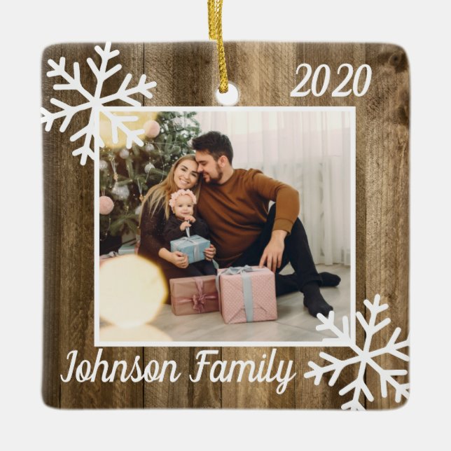 Ornamento De Cerâmica Family Photo Christmas Ornament | Rustic Barnwood (Frente)