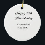 Ornamento De Cerâmica Feliz 10º aniversário, simples nome de casamento m<br><div class="desc">design</div>