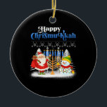 Ornamento De Cerâmica Feliz Chrismukkah Natal Judeu Hanukkah<br><div class="desc">Papais noeis De Natal Meninos Jovens Jovens Homens. Engraçada fantasia de teatro humor para aqueles que acreditam em Papai Noel,  adoram Deer,  Reindeer,  Elf,  Elves,  cantando canções,  decorações de festas,  árvore,  chapéu,  meias Este Natal com Gráfico é presente de Natal excelente</div>