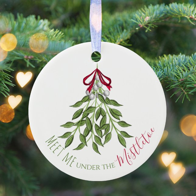 Ornamento De Cerâmica Feliz de Natal Mistletoe Cute Whimsical (Merry Christmas mistletoe cute whimsical typography ornament.)