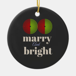 Ornamento De Cerâmica "Feliz e Brito: Celebrar a Alegria da Estação