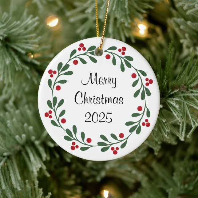 Ornamento De Cerâmica Feliz Natal 2024 Wreath Holly Berries Ornament (Árvore)