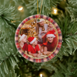 Ornamento De Cerâmica Feliz Natal - Foto da Família da Xadrez Vermelha A