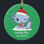 Ornamento De Cerâmica Feriado de inverno, Férias de inverno, um animal d<br><div class="desc">Enfeite de animação bonito para crianças e crianças. Perfeito para a primeira comemoração de Natal com a família. Você pode personalizar o texto para qualquer ocasião.</div>