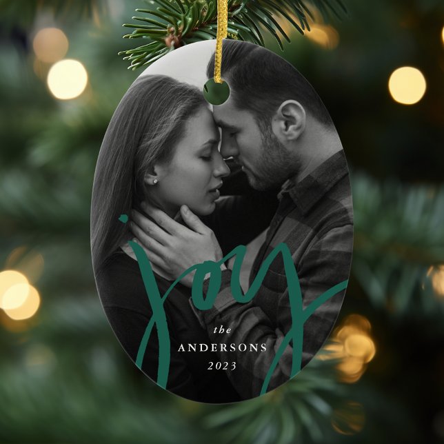 Ornamento De Cerâmica Feriado Verde de Joy Letra Moderna com Mão (Criador carregado)