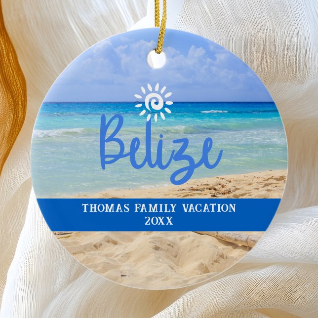 Ornamento De Cerâmica Férias de Praia da Família Personalizada Belize Na (Criador carregado)