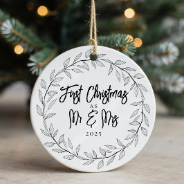 Ornamento De Cerâmica First Christmas as Mr & Mrs Photo Keepsake