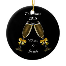 Flautas de Champagne no preto