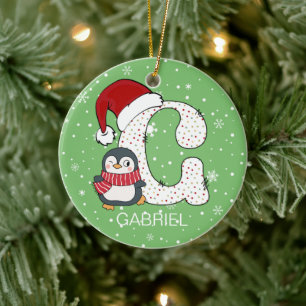 Ornamento De Cerâmica Floco de Neve do Alphabet G Santa Hat Penguin