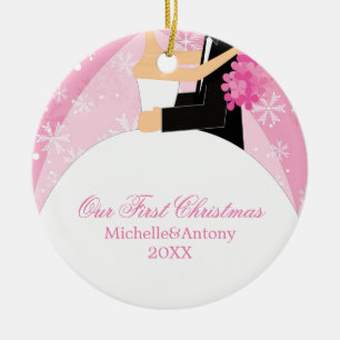 Ornamento De Cerâmica Flocos de neve rosa "Nosso Primeiro Natal"