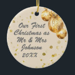 Ornamento De Cerâmica Foto Beige Dourado Primeiro Natal Sr. Sra.<br><div class="desc">Casal legante Enfeites de natal bege Dourado a ser usado para um casal recem casados.</div>