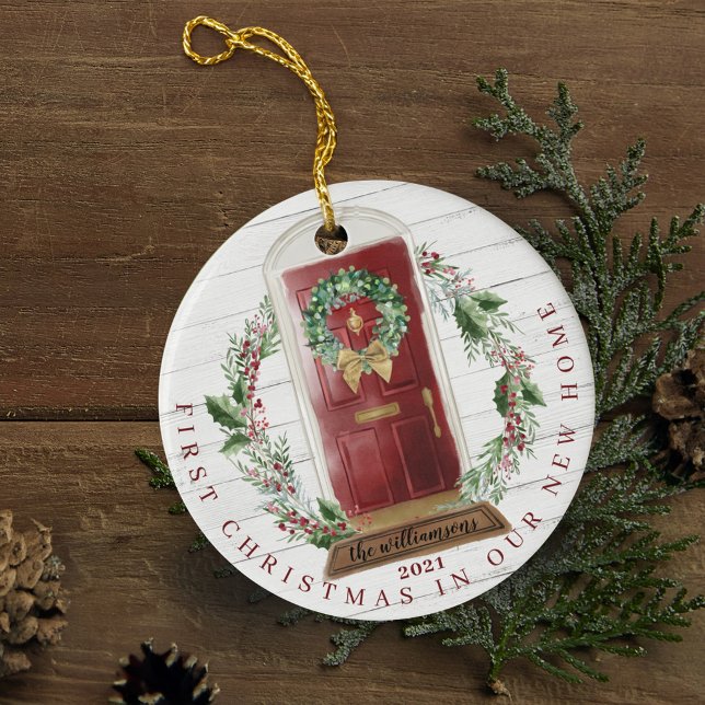 Ornamento De Cerâmica Foto da Porta de Água Vermelha do Natal (Christmas New Home Red Watercolor Door Photo Ceramic Ornament)