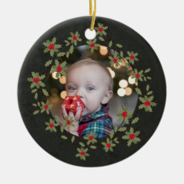 Ornamento De Cerâmica Foto de Coroa de Azevinho de Natal Alegre