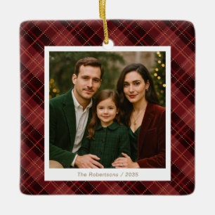 Ornamento De Cerâmica Foto de Família em Xadrez Vermelho de Natal Elegan