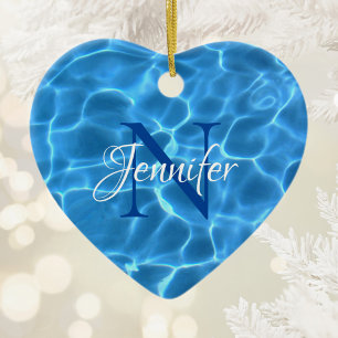 Ornamento De Cerâmica Foto de Monograma na Piscina Azul Água