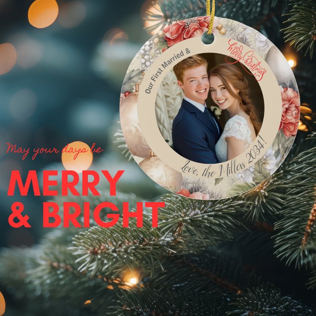 Ornamento De Cerâmica Foto de Natal do Elegant Primeiro Casado (Criador carregado)