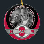 Ornamento De Cerâmica Foto: Milestone Birthday 60th Red Black White<br><div class="desc">Celebre o seu aniversário de marco com esta elegante, desportiva e comemorativa placa de retrato de manutenção. Cintura prateada e números sobre fundo bloqueado por cores fazem o quadro perfeito para sua fotografia favorita. Substitua a foto e o texto do exemplo por um presente exclusivo. Excelente para quem gosta de...</div>