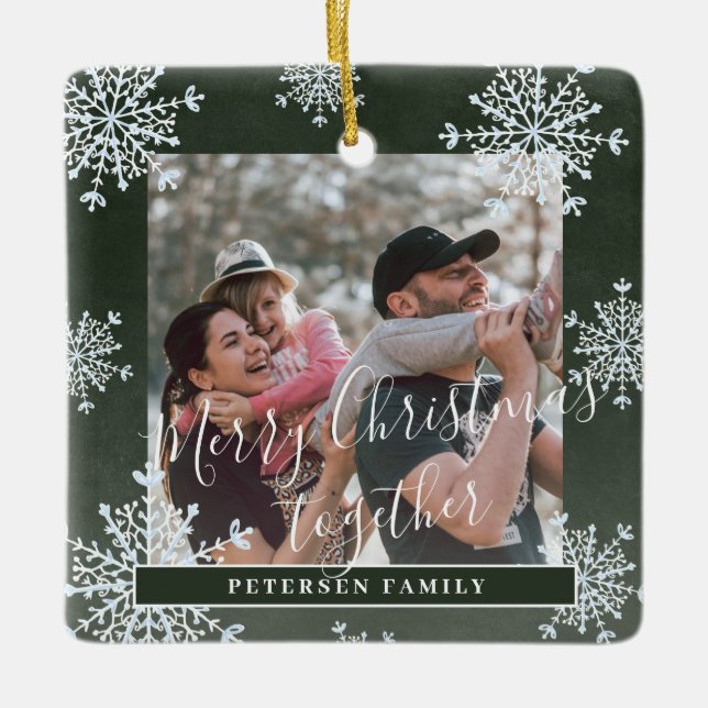 Ornamento De Cerâmica Foto personalizada da família Snowflakes 2 verde (Frente)
