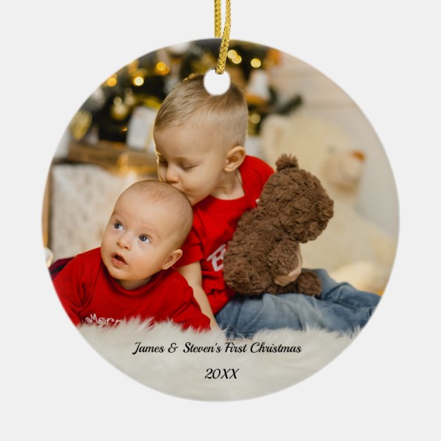 Ornamento De Cerâmica |Foto personalizada de bebê Gêmeos Primeiro Natal (Frente)