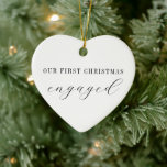 Ornamento De Cerâmica Foto personalizada dedicada ao primeiro Natal<br><div class="desc">Ornamento Personalizado de Fotos Personalizado Envolvido no Primeiro Natal</div>