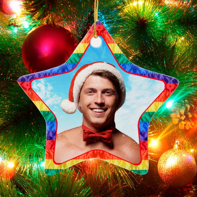 Ornamento De Cerâmica Foto personalizada LGBTQ Gay Rainbow Flag Forma Es (Criador carregado)