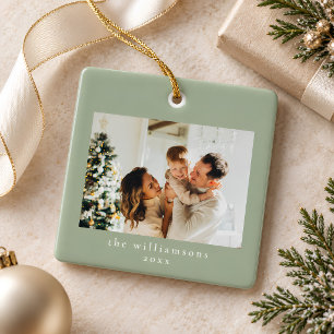 Ornamento De Cerâmica Foto Personalizada Natal Minimalista Família Sage
