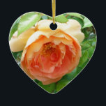 Ornamento De Cerâmica Foto romântica elegante do Rosa laranja<br><div class="desc">Rosas cor de laranja/pêssego do velho país clássico da moda romântica</div>