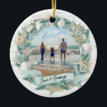 Ornamento De Cerâmica Frota Tropical de Seashell Beach com Foto<br><div class="desc">Belo ornamento de fotos de praia tropical com conchas,  estrelas e areia. Adicione uma foto favorita de férias ou de família e edite o texto preferido.</div>