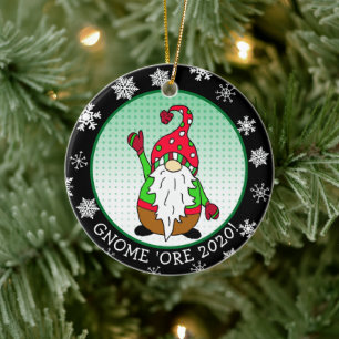 Ornamento De Cerâmica Gnomo Engraçado Pun Natal