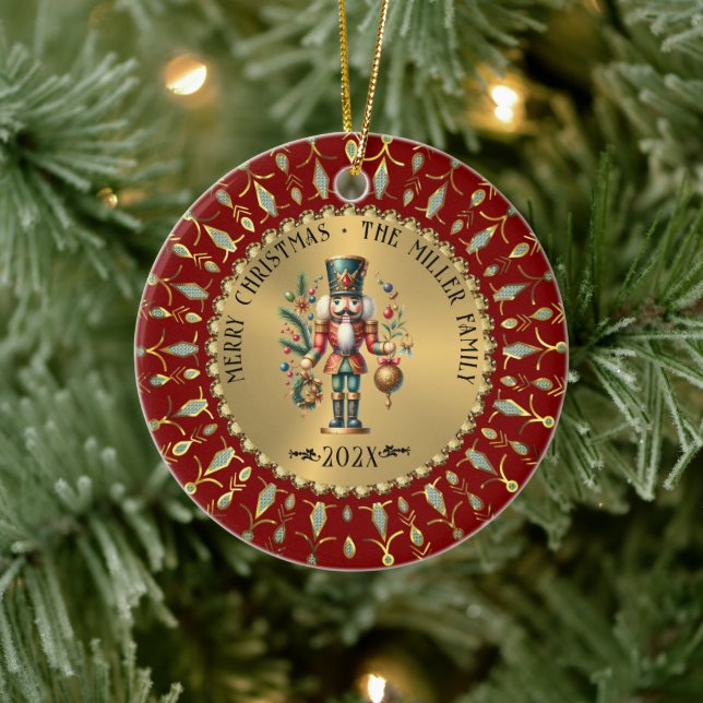 Ornamento De Cerâmica Gold Red White Diamonds Christmas Nutcracker (Árvore)