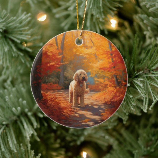 Ornamento De Cerâmica Goldendoodle no outono deixa cair inspiração (Árvore)