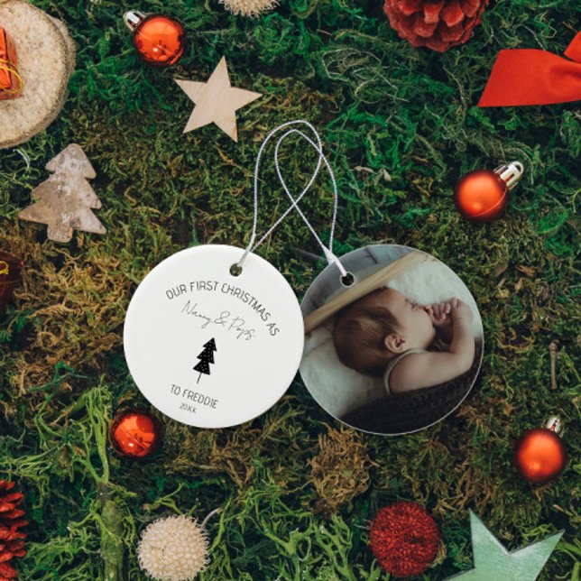 Ornamento De Cerâmica Grandparents First Christmas Baby Custom photo (Criador carregado)
