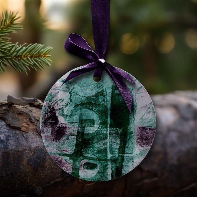 Ornamento De Cerâmica Grunge de Grafite pintado | Moody Plum Purple Gree (Criador carregado)